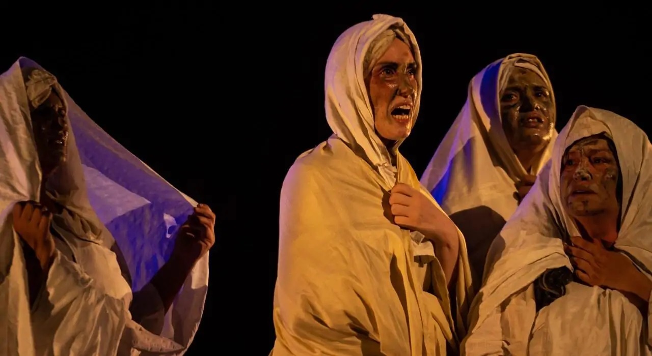 من بينها  "مونودراما".. "البوابة52" و"الظاهرة غودزيلا " ..   أعمال تونسية في مهرجان شرم الشيخ الدولي للمسرح الشبابي.. 